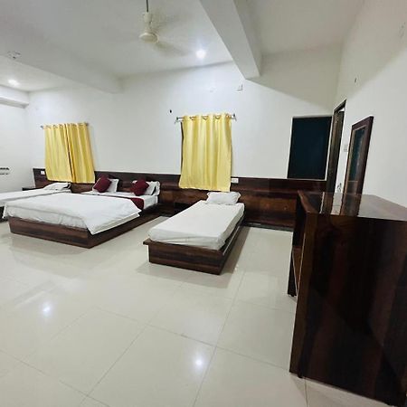Hotel Maurya Vihar Bodhgaya Exteriér fotografie