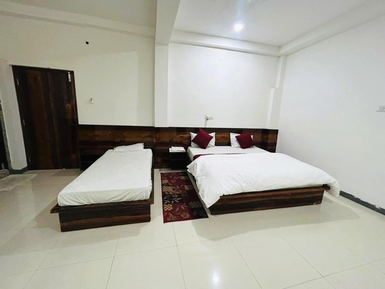 Hotel Maurya Vihar Bodhgaya Exteriér fotografie