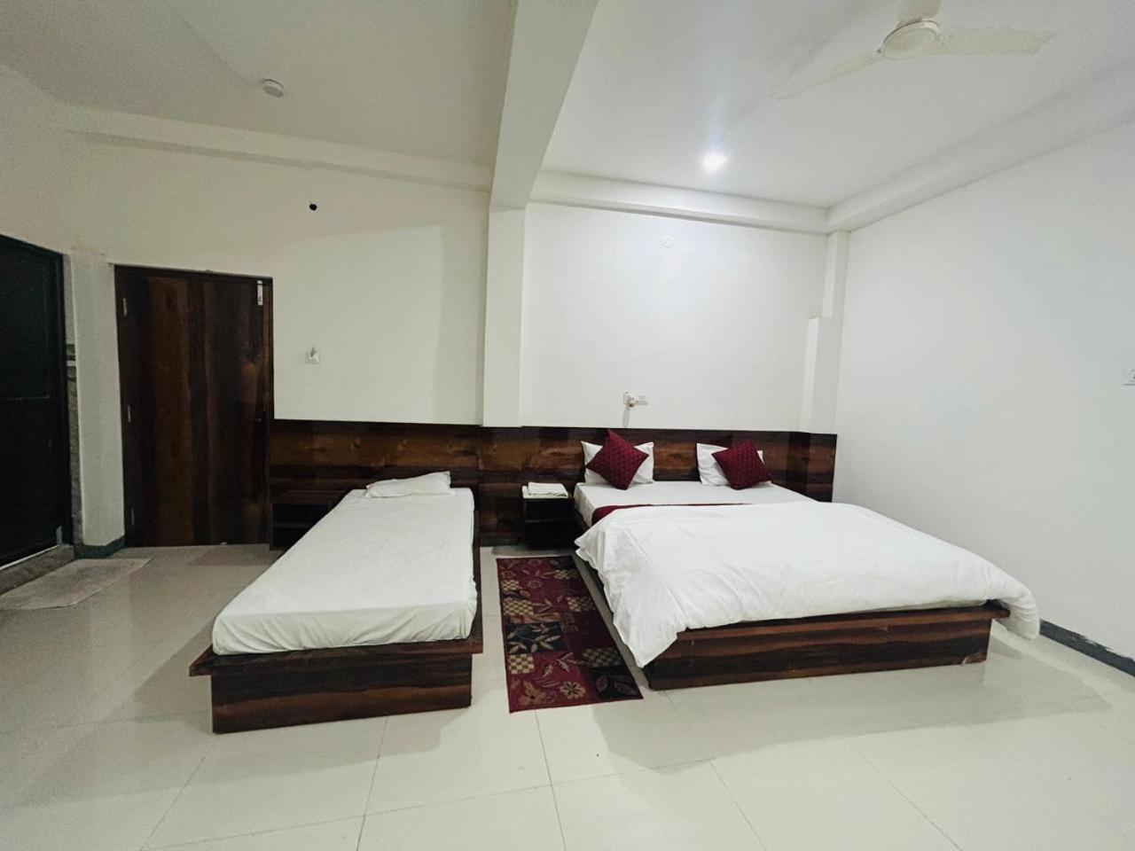 Hotel Maurya Vihar Bodhgaya Exteriér fotografie