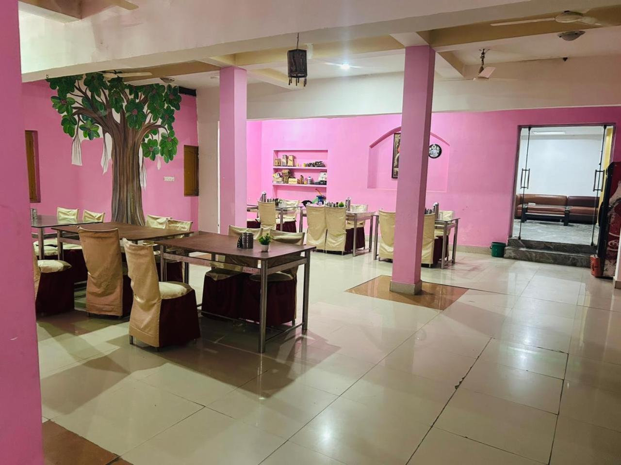 Hotel Maurya Vihar Bodhgaya Exteriér fotografie